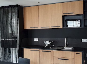 R6 GRAND STUDIO MEZZANINE avec TERRASSE - SAINT-ETIENNE